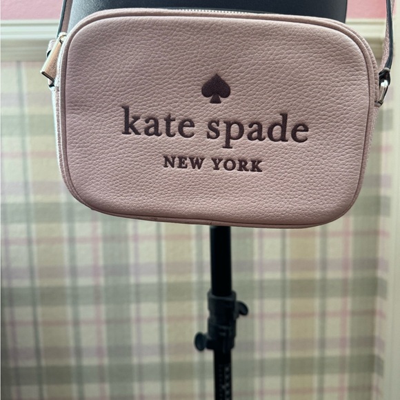 kate spade Handbags - Kate Spade Crossbody Purse
